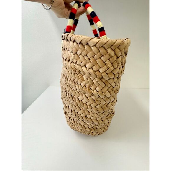 KAYU la dolce vita Woven Embroidered Basket Tote Handbag - Picture 4 of 8